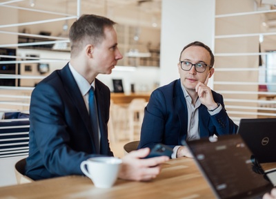 5 pytań, które dyrektorzy planowania produkcji zadają przed automatyzacją