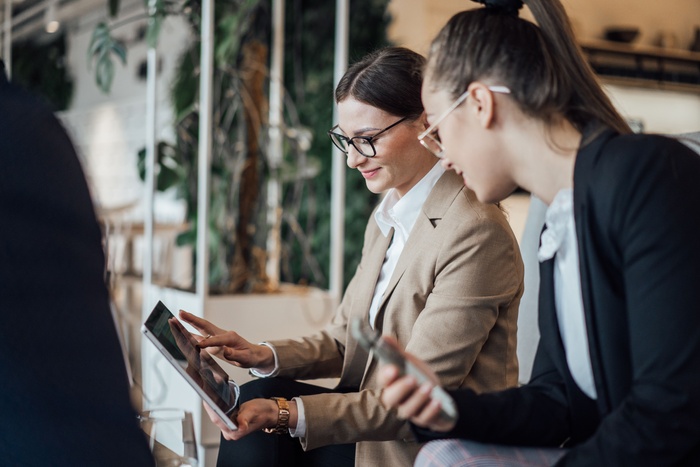Salary review: 11 problems you can solve with compensation software